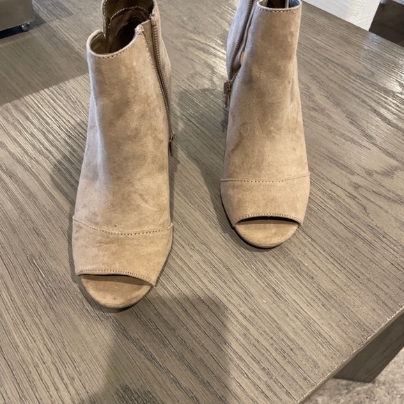 Open Toe Bootie - Picture 3 of 5